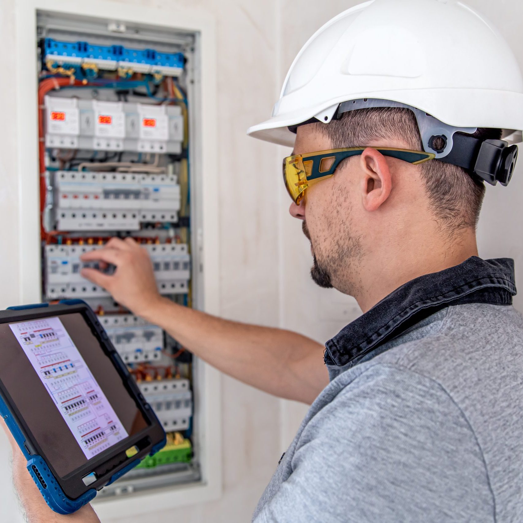 Importance-of-Regular-Electrical-Inspections-for-Homeowners-scaled